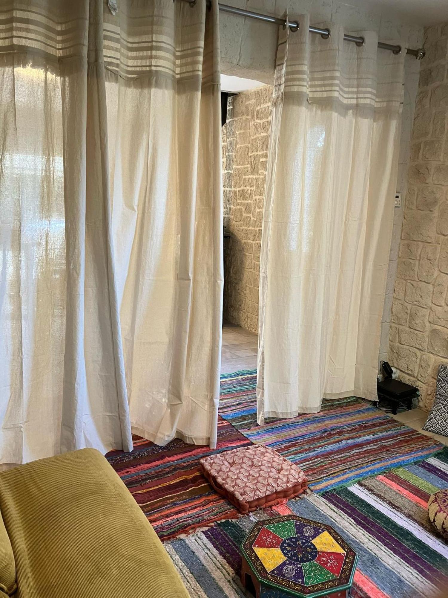 Gite With Private Jacuzzi, Shiatsu & Healthy Food Ladern-sur-Lauquet Eksteriør bilde